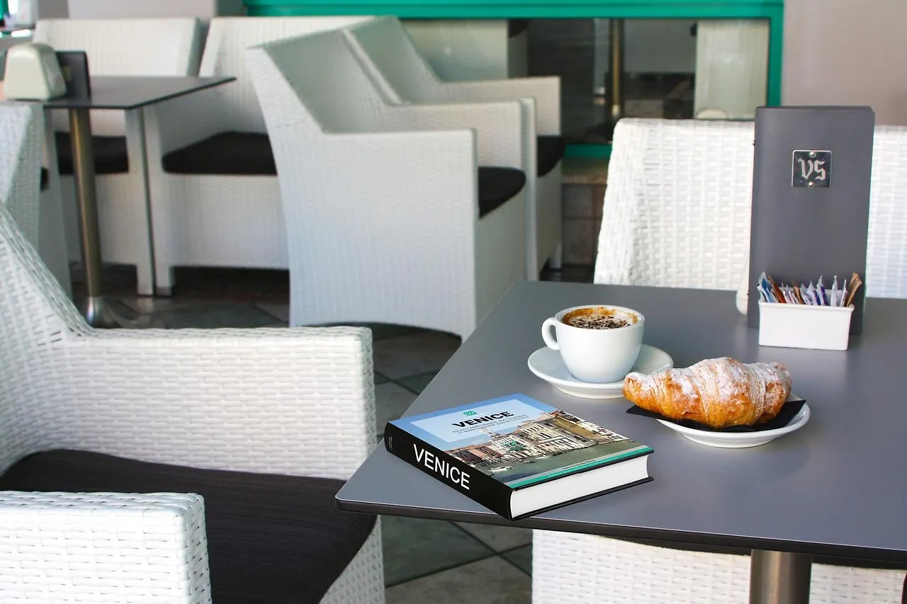 Villa Serena Lido di Jesolo Hotel